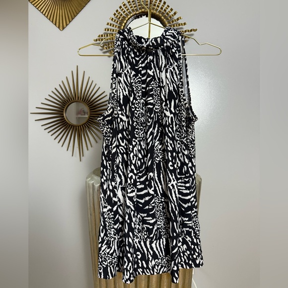 Milano Tops - Milano - Black and White Animal Print Top
